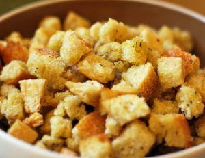 41913_GarlicHerbCroutons_1