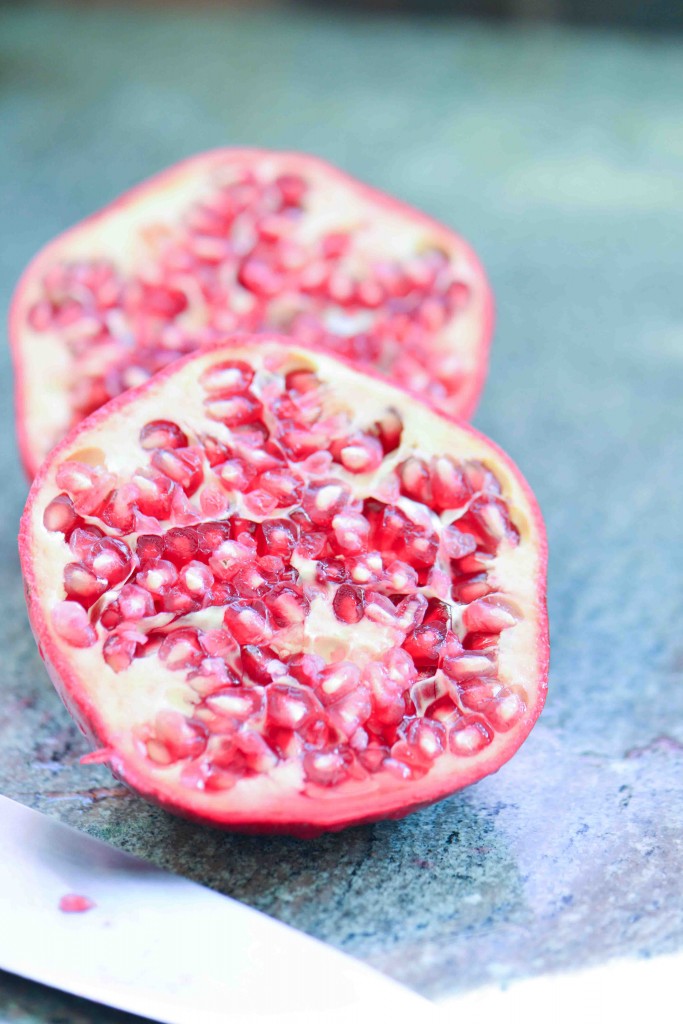 pomegranate seeding (1 of 5)