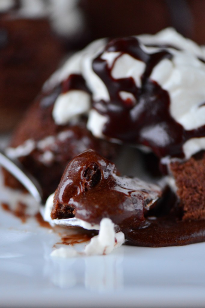 Molten Chocolate Lava Cakes (3 of 3)