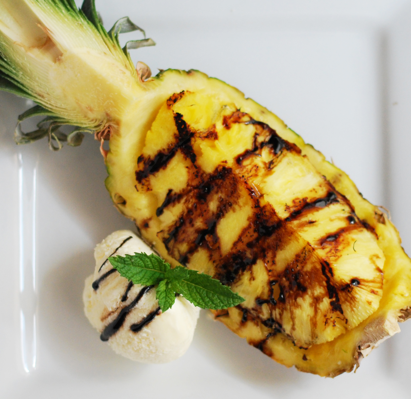 Saltwater woody grilled pineapple